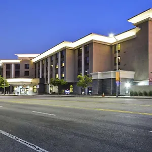 Hampton & Angeles Airport *** Burbank